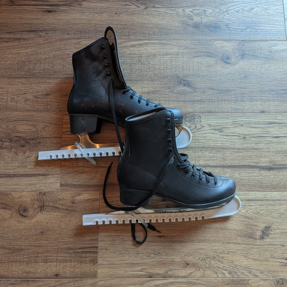 Women's Black Figure Skates